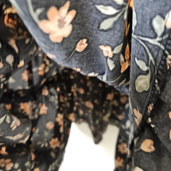 Inspired Hearts Floral Black Dress with Short Sleeves Size Xl - Picture 13 of 13